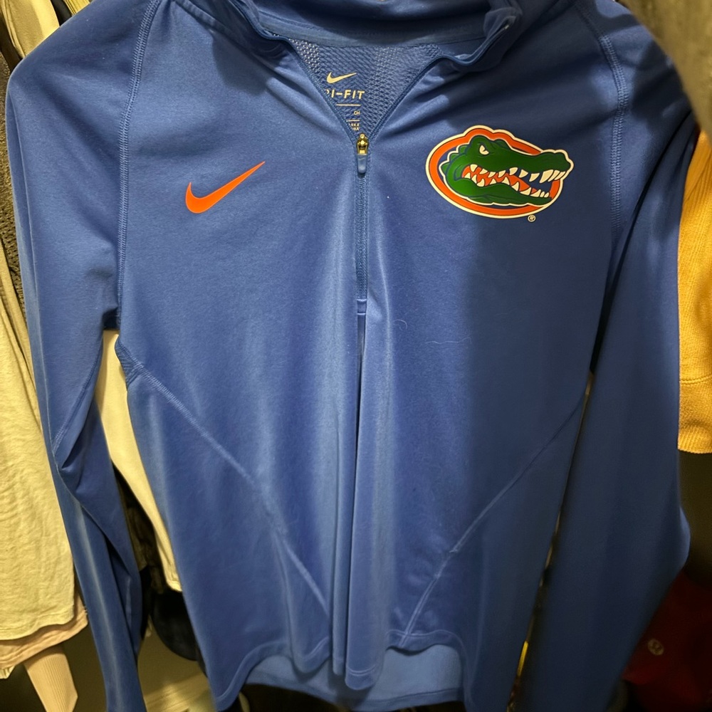 NIKE UF quarter zip